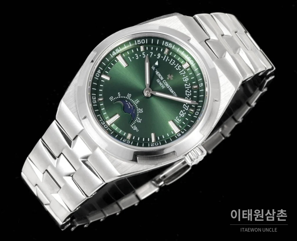 바쉐론콘스탄틴 오버시즈 레트로그레이드 데이트 오토매틱 41mm 블루 스틸 브레이슬릿 (3)