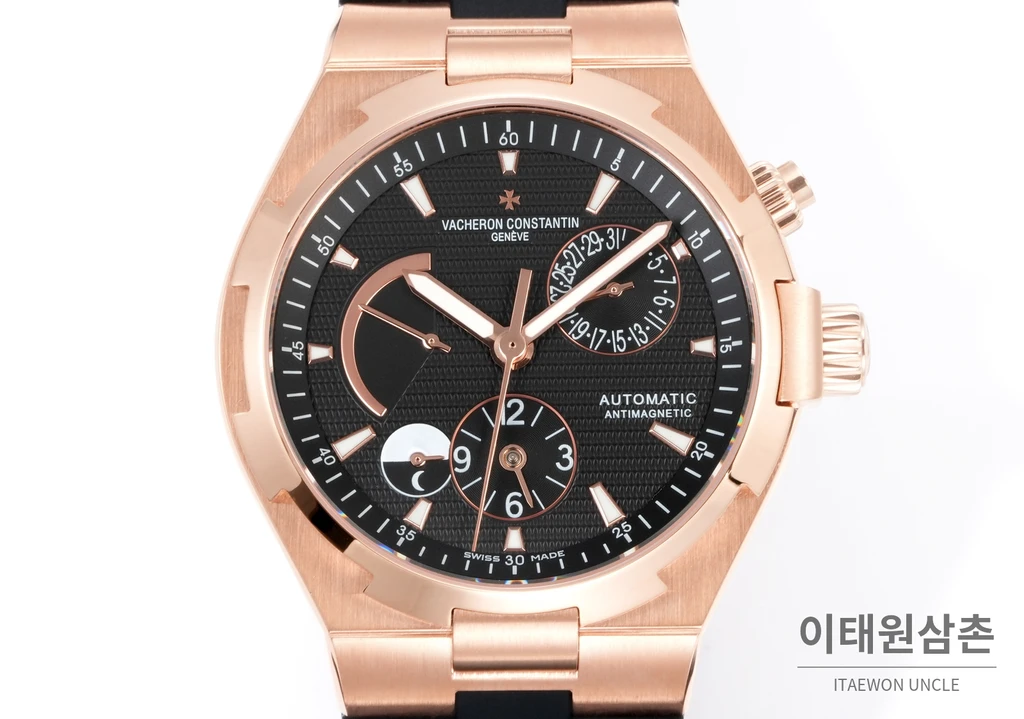 바쉐론콘스탄틴 오버시즈 로즈골드스틸 듀얼타임 블랙다이얼 러버밴드 오토매틱 42mm