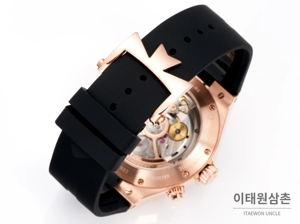 바쉐론콘스탄틴 오버시즈 로즈골드스틸 듀얼타임 블랙다이얼 러버밴드 오토매틱 42mm