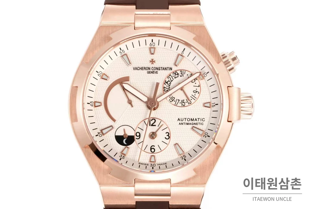 바쉐론콘스탄틴 오버시즈 로즈골드스틸 듀얼타임 아이보리다이얼 러버밴드 오토매틱 42mm