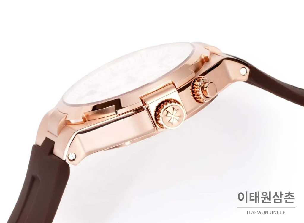 바쉐론콘스탄틴 오버시즈 로즈골드스틸 듀얼타임 아이보리다이얼 러버밴드 오토매틱 42mm