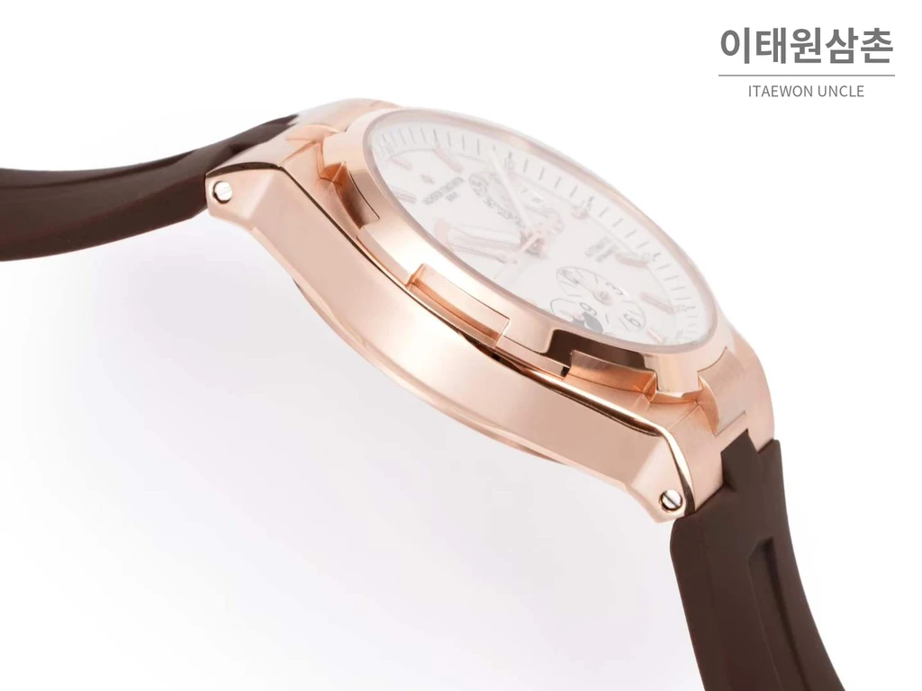 바쉐론콘스탄틴 오버시즈 로즈골드스틸 듀얼타임 아이보리다이얼 러버밴드 오토매틱 42mm