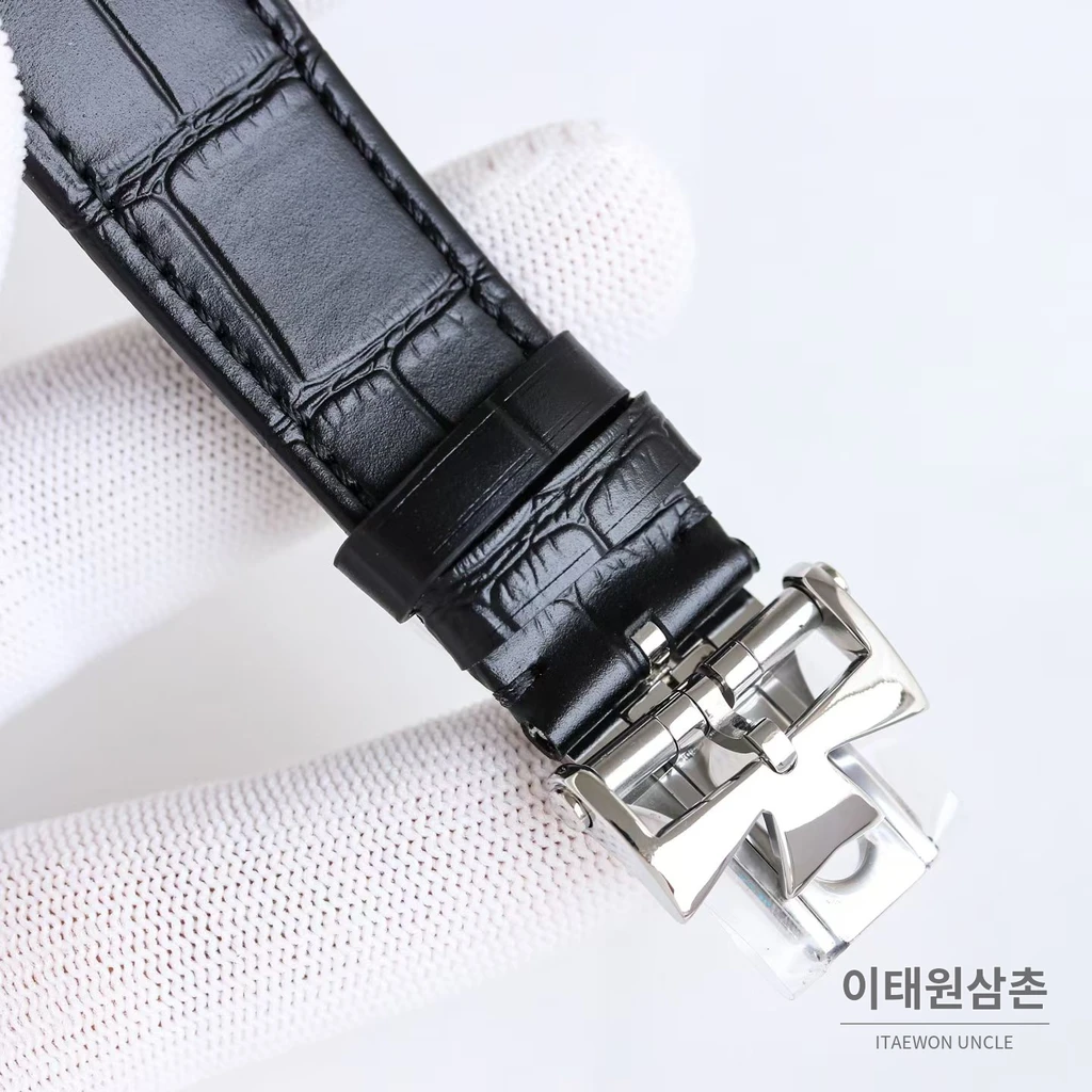 바쉐론콘스탄틴 오버시즈 스틸 블루다이얼 투르비용 러버 스트랩 오토매틱 42.5mm