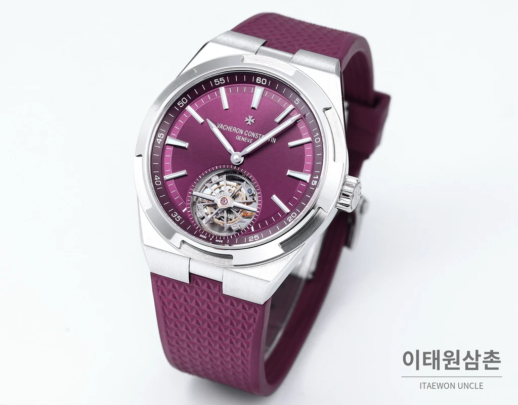 바쉐론콘스탄틴 오버시즈 스틸 버건디다이얼 투르비용 기계식 러버밴드 42.5mm