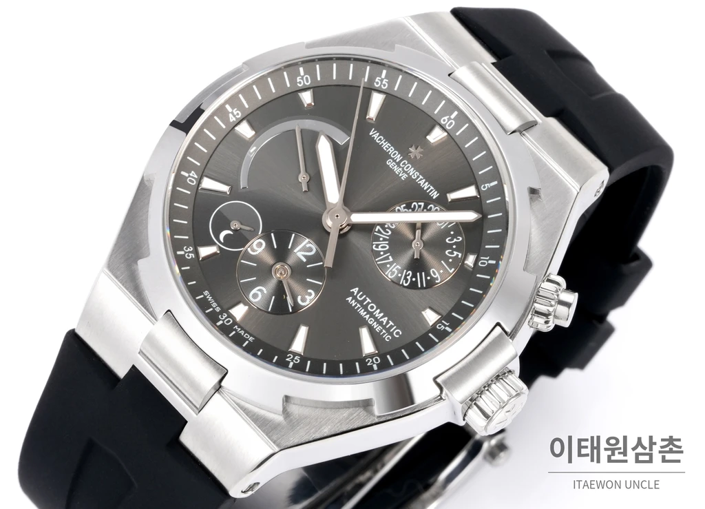 바쉐론콘스탄틴 오버시즈 스틸 듀얼타임 그레이다이얼 러버밴드 오토매틱 42mm