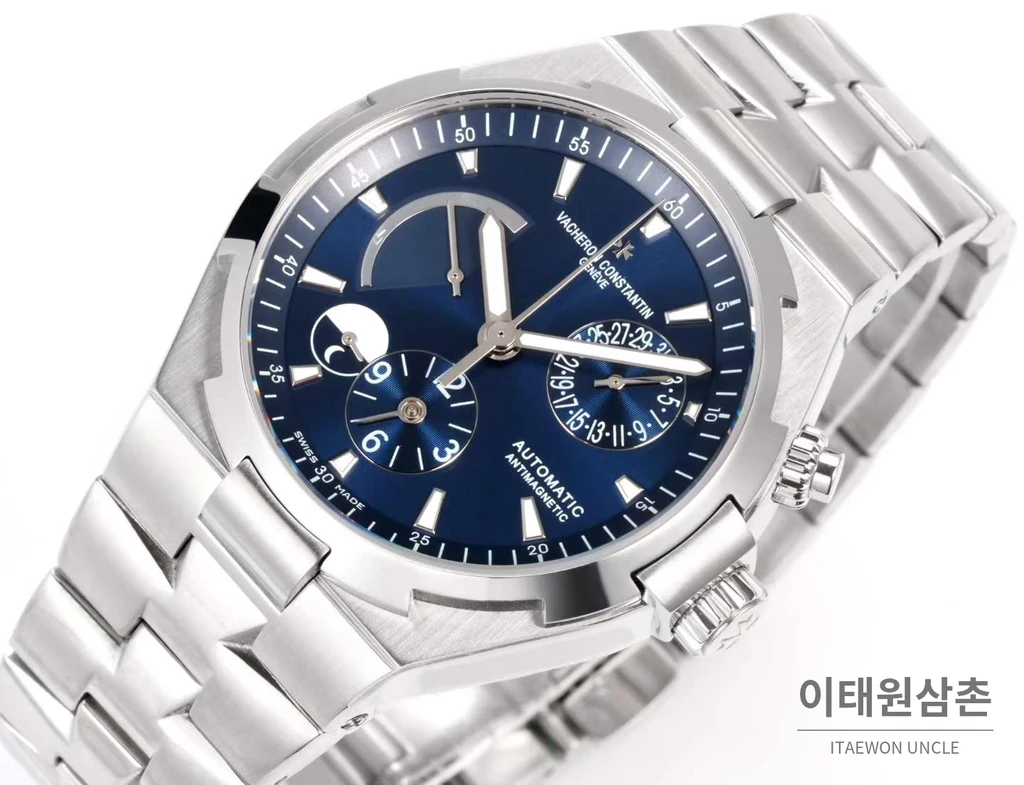 바쉐론콘스탄틴 오버시즈 스틸 듀얼타임 네이비다이얼 스틸밴드 오토매틱 42mm