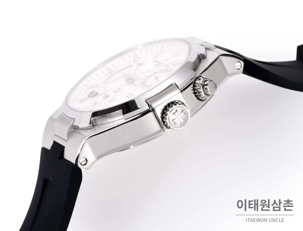 바쉐론콘스탄틴 오버시즈 스틸 듀얼타임 화이트다이얼 러버밴드 오토매틱 42mm