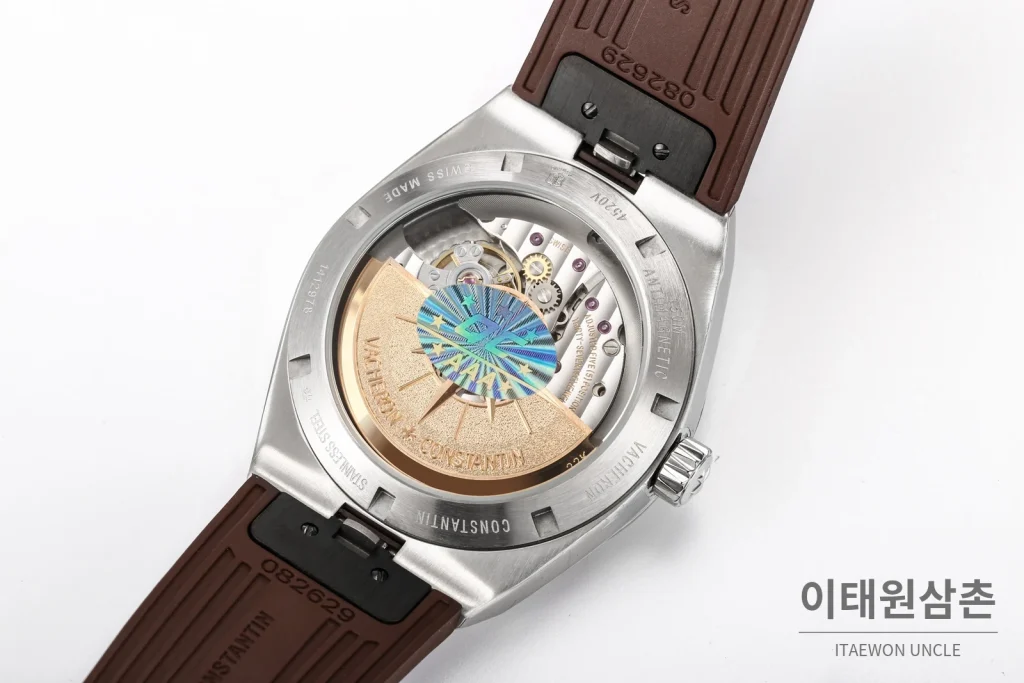 바쉐론콘스탄틴 오버시즈 스틸 선버스트 다이얼 오토매틱 41mm 4520V (3)