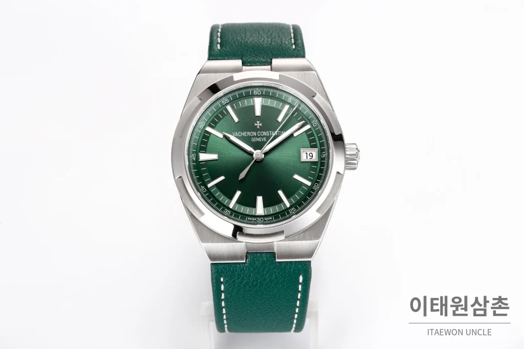 바쉐론콘스탄틴 오버시즈 스틸 선버스트 러버밴드 오토매틱 41mm 4520V