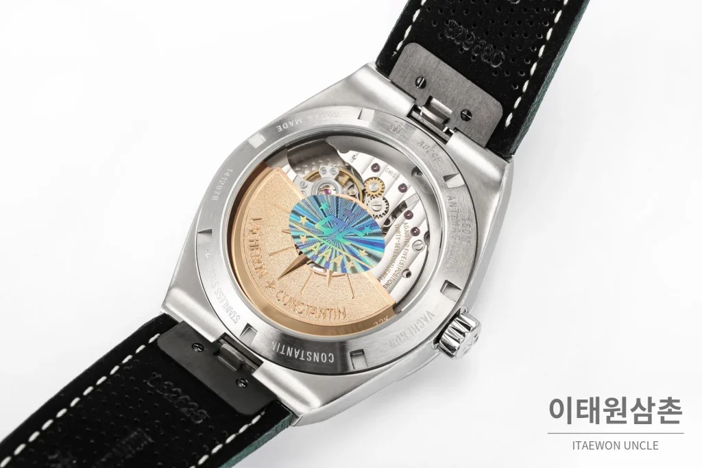 바쉐론콘스탄틴 오버시즈 스틸 선버스트 러버밴드 오토매틱 41mm 4520V