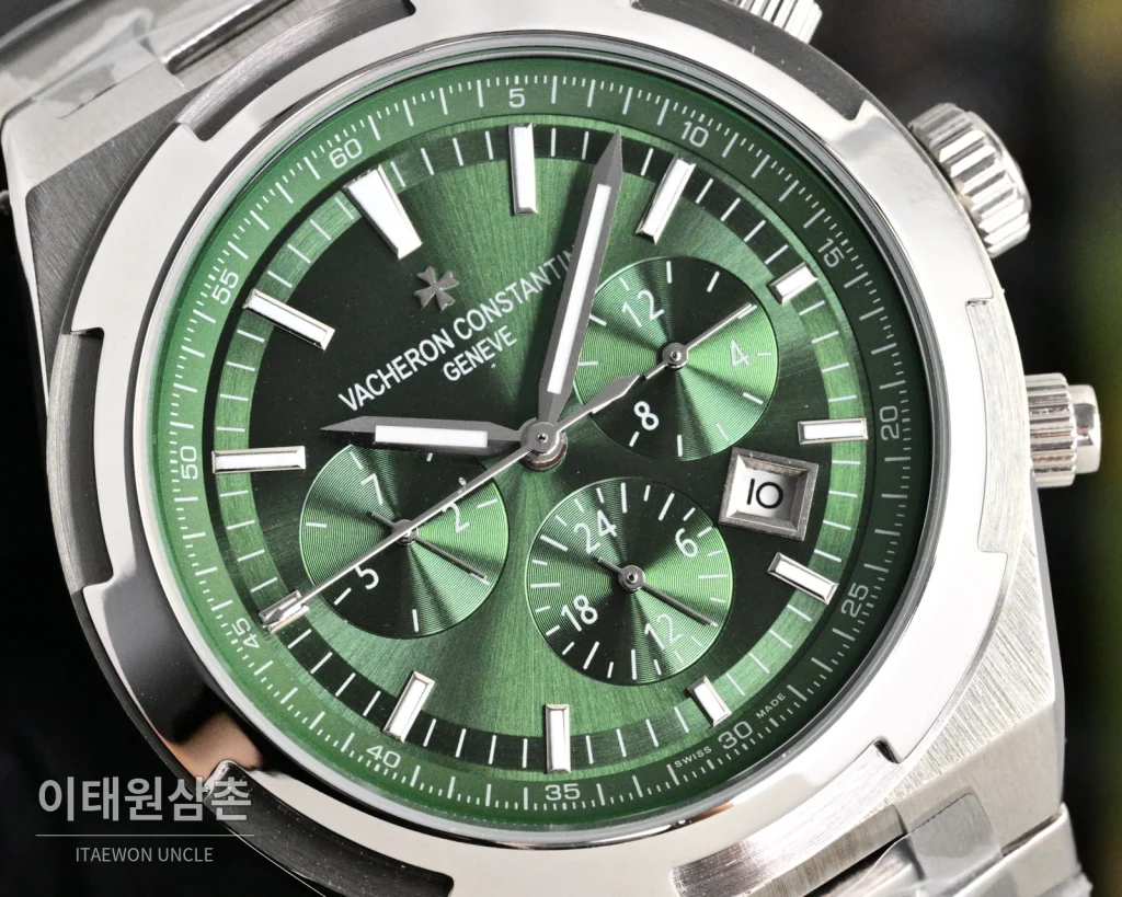 바쉐론콘스탄틴 오버시즈 투르비용 42.5mm 그린 다이얼 스틸 브레이슬릿