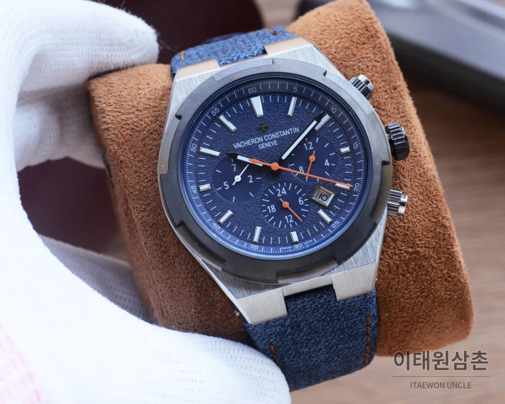 바쉐론콘스탄틴 오버시즈 투르비용 오토매틱 42.5mm (3)
