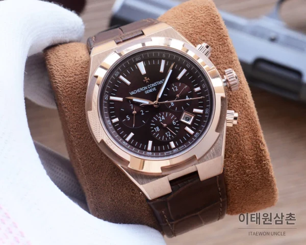 바쉐론콘스탄틴 오버시즈 투르비용 오토매틱 42.5mm 블랙 다이얼 브라운 가죽 스트랩