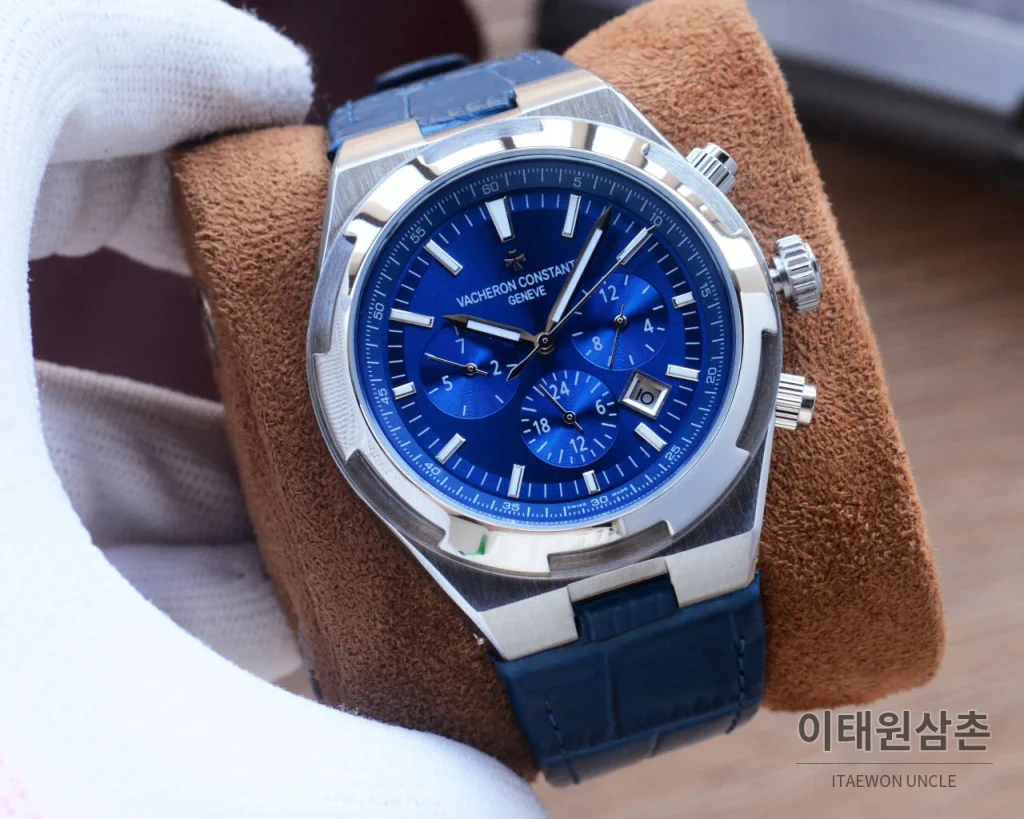 바쉐론콘스탄틴 오버시즈 투르비용 오토매틱 42.5mm (3)