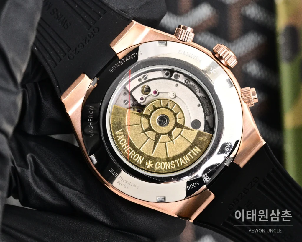 바쉐론콘스탄틴 오버시즈 투르비용 오토매틱 42.5mm 실버 다이얼 블랙 러버 스트랩