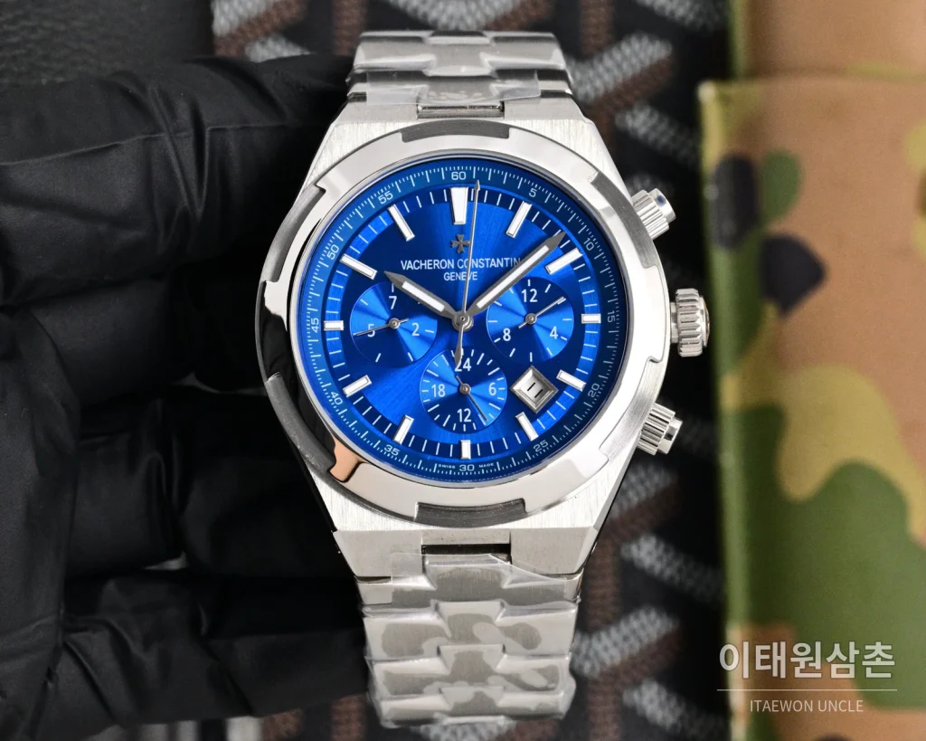 바쉐론콘스탄틴 오버시즈 투르비용 오토매틱 42.5mm 화이트 다이얼 스틸 브레이슬릿