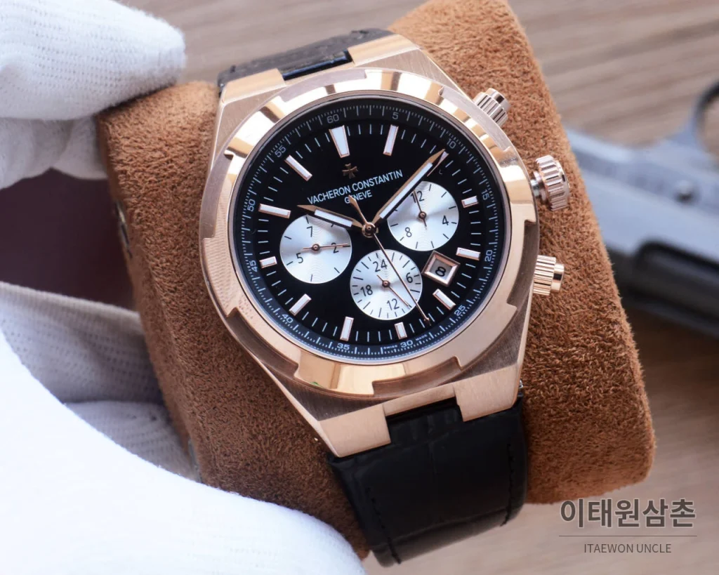 바쉐론콘스탄틴 오버시즈 투르비용 오토매틱 42.5mm 블랙 다이얼 브라운 가죽 스트랩