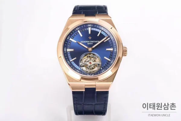바쉐론콘스탄틴 콘스탄틴 오버시즈 투르비용 블루 다이얼 오토매틱 42.5mm 네이비 가죽 스트랩 로즈골드 베젤
