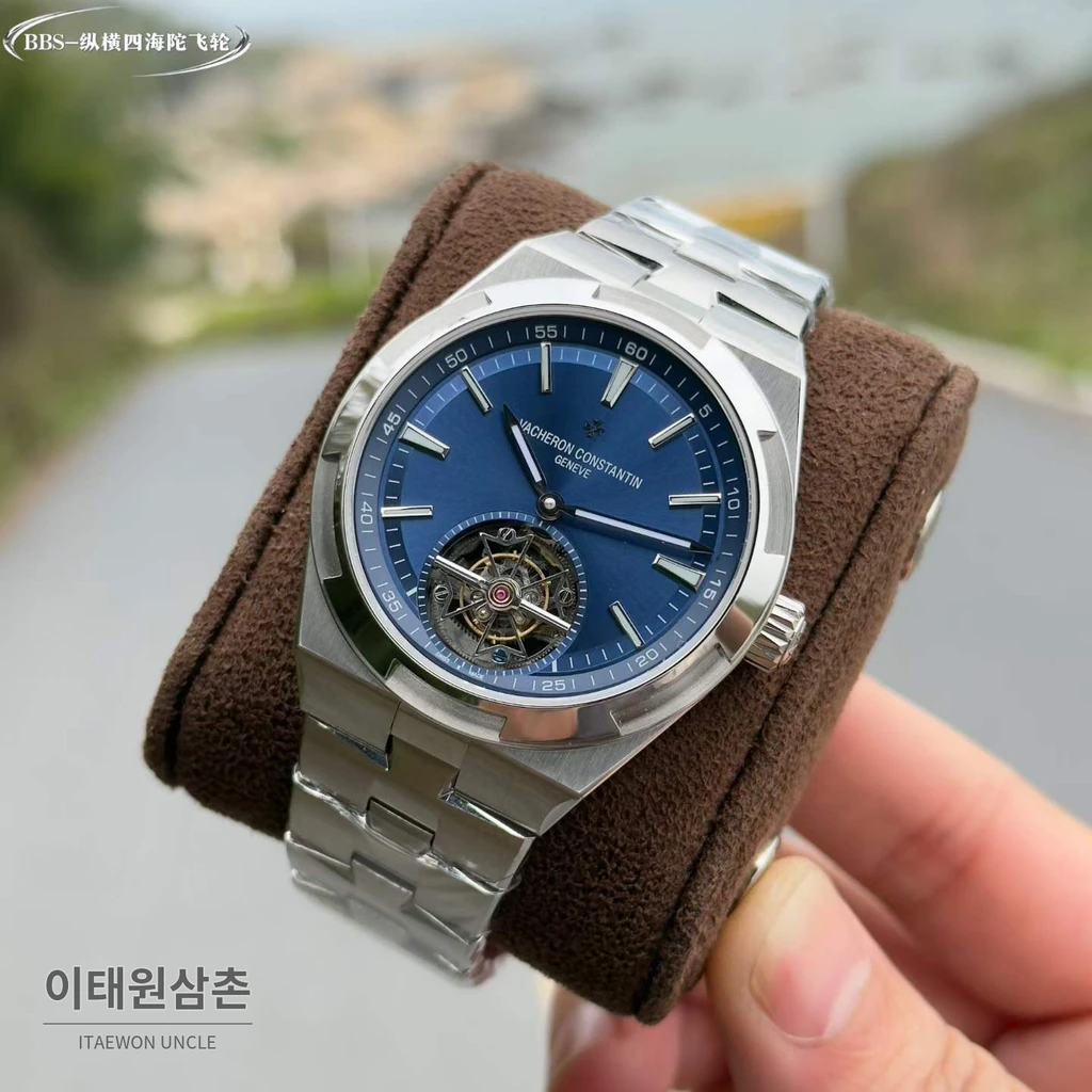 바쉐론콘스탄틴 오버시즈 투르비용 블루다이얼 스틸 오토매틱 42.5mm 스틸 브레이슬릿