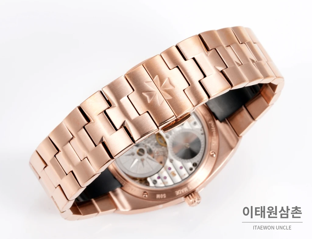 바쉐론콘스탄틴 오버시즈 울트라 씬 950 플래티넘 실버다이얼 오토매틱 39.5mm
