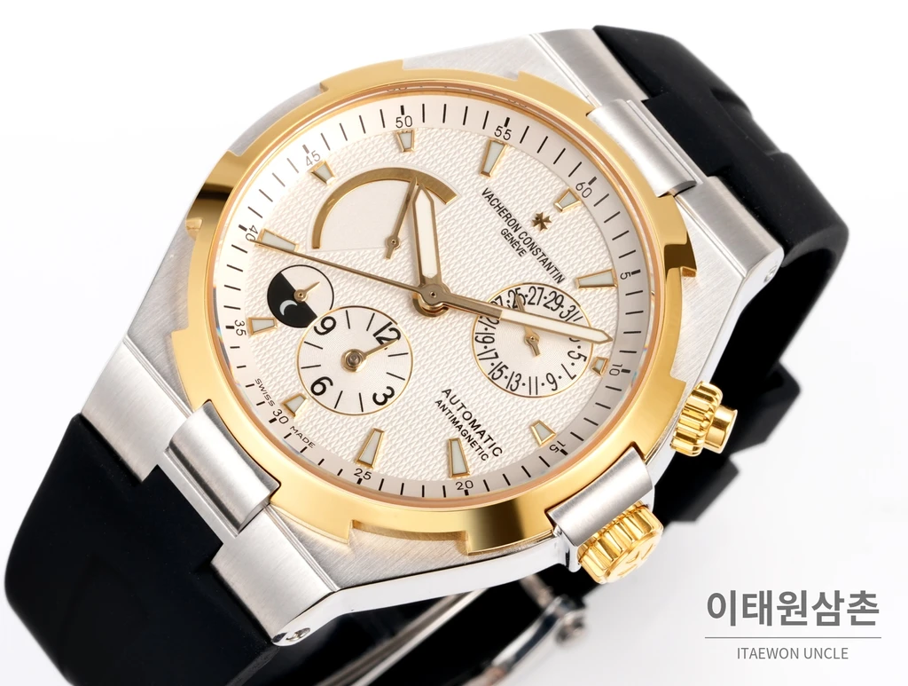 바쉐론콘스탄틴 오버시즈 옐로우골드스틸 듀얼타임 아이보리다이얼 러버밴드 오토매틱 42mm