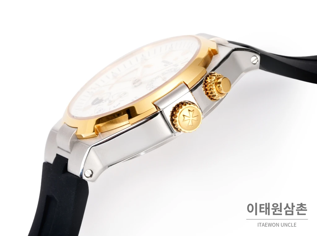 바쉐론콘스탄틴 오버시즈 옐로우골드스틸 듀얼타임 아이보리다이얼 러버밴드 오토매틱 42mm