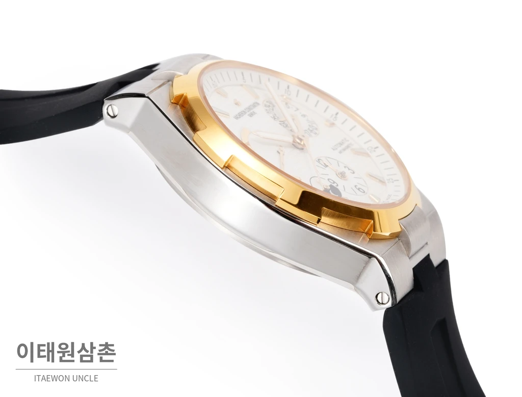 바쉐론콘스탄틴 오버시즈 옐로우골드스틸 듀얼타임 아이보리다이얼 러버밴드 오토매틱 42mm