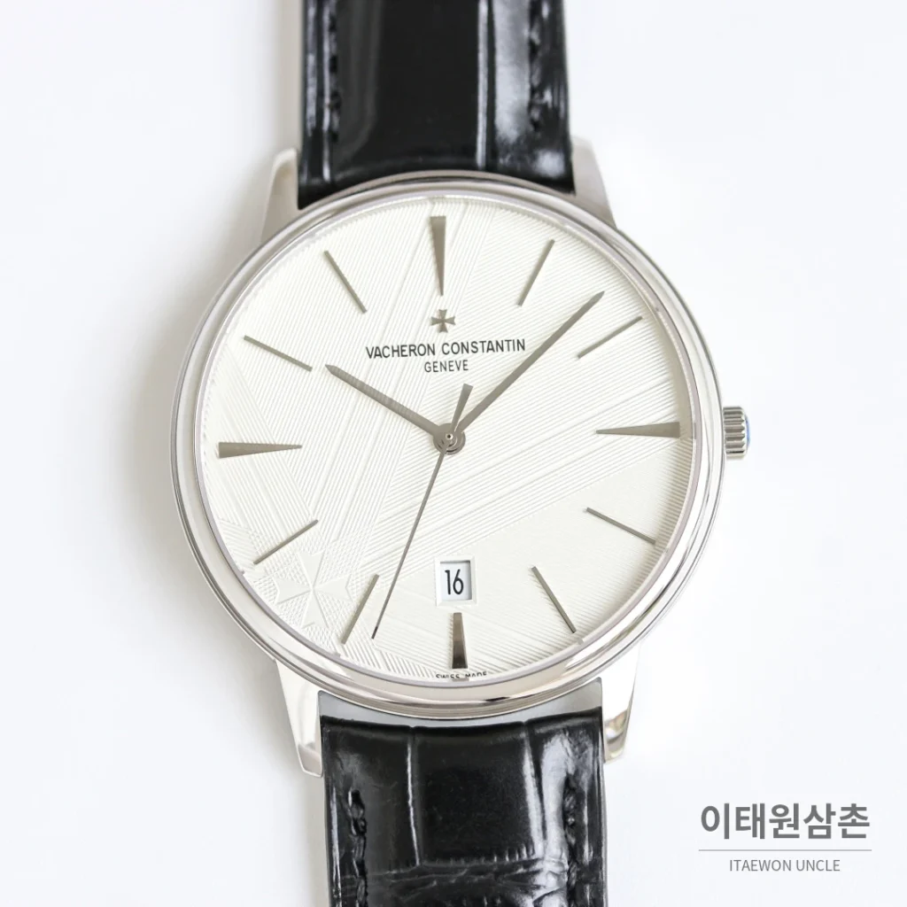 바쉐론콘스탄틴 패트리모니 오토매틱 40mm 화이트 다이얼 블랙 가죽 스트랩 (4)