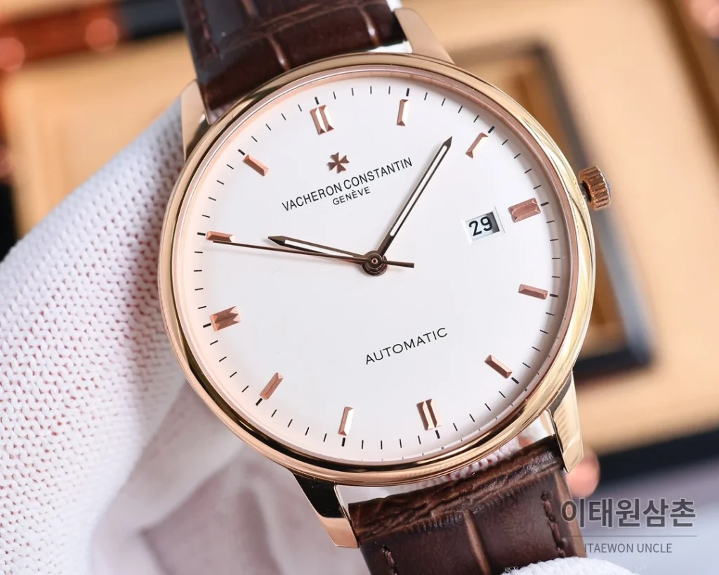 바쉐론콘스탄틴 패트리모니 오토매틱 40mm 화이트 다이얼 블랙 가죽 스트랩 골드 베젤 (2)