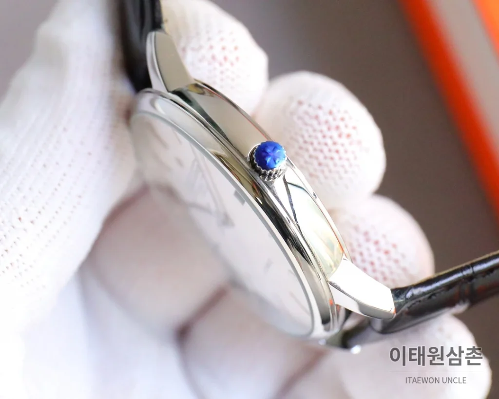 바쉐론콘스탄틴 패트리모니 오토매틱 40mm 화이트 다이얼 블랙 가죽 스트랩 (3)