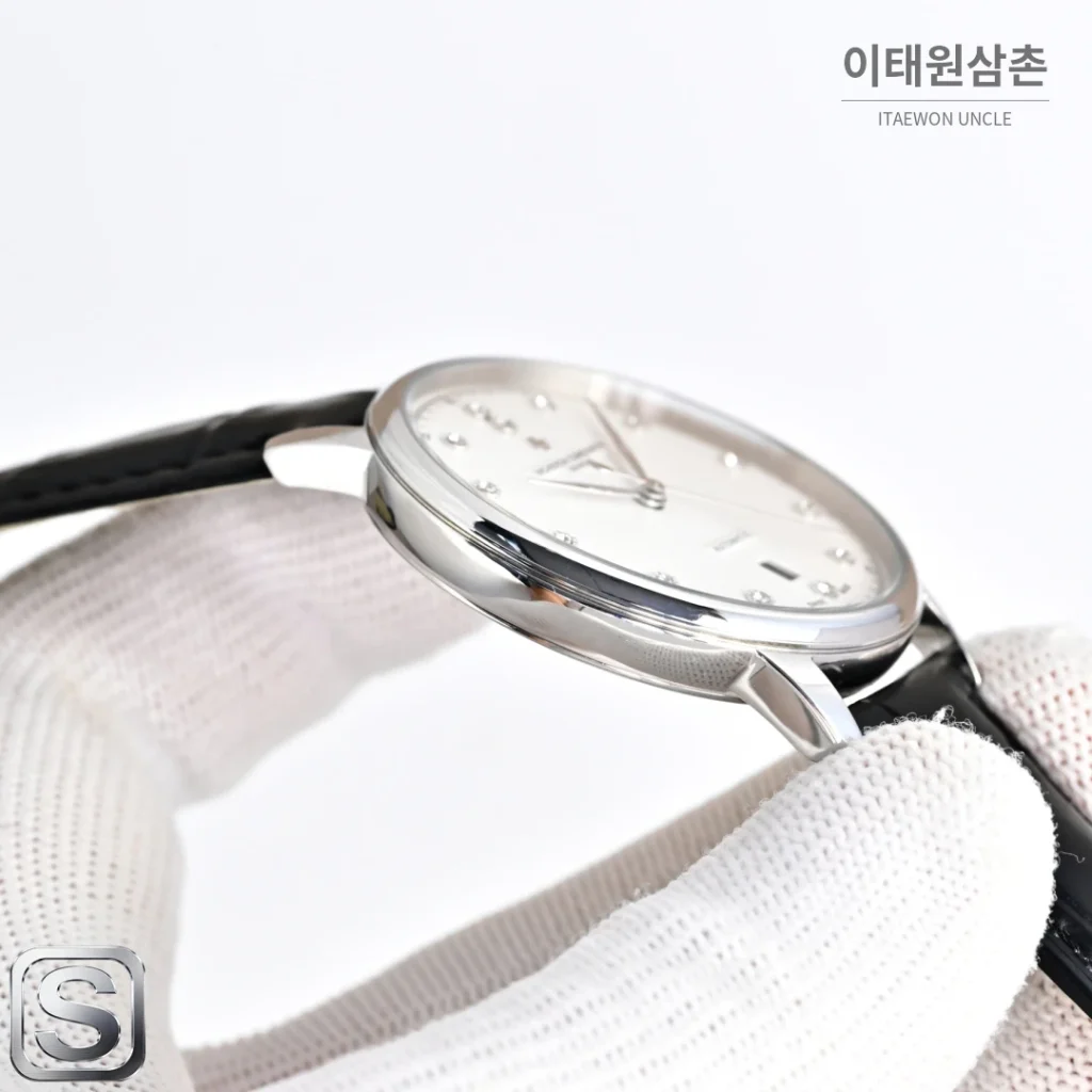 바쉐론콘스탄틴 패트리모니 오토매틱 40mm 화이트 다이얼 블랙 가죽 스트랩 (2)