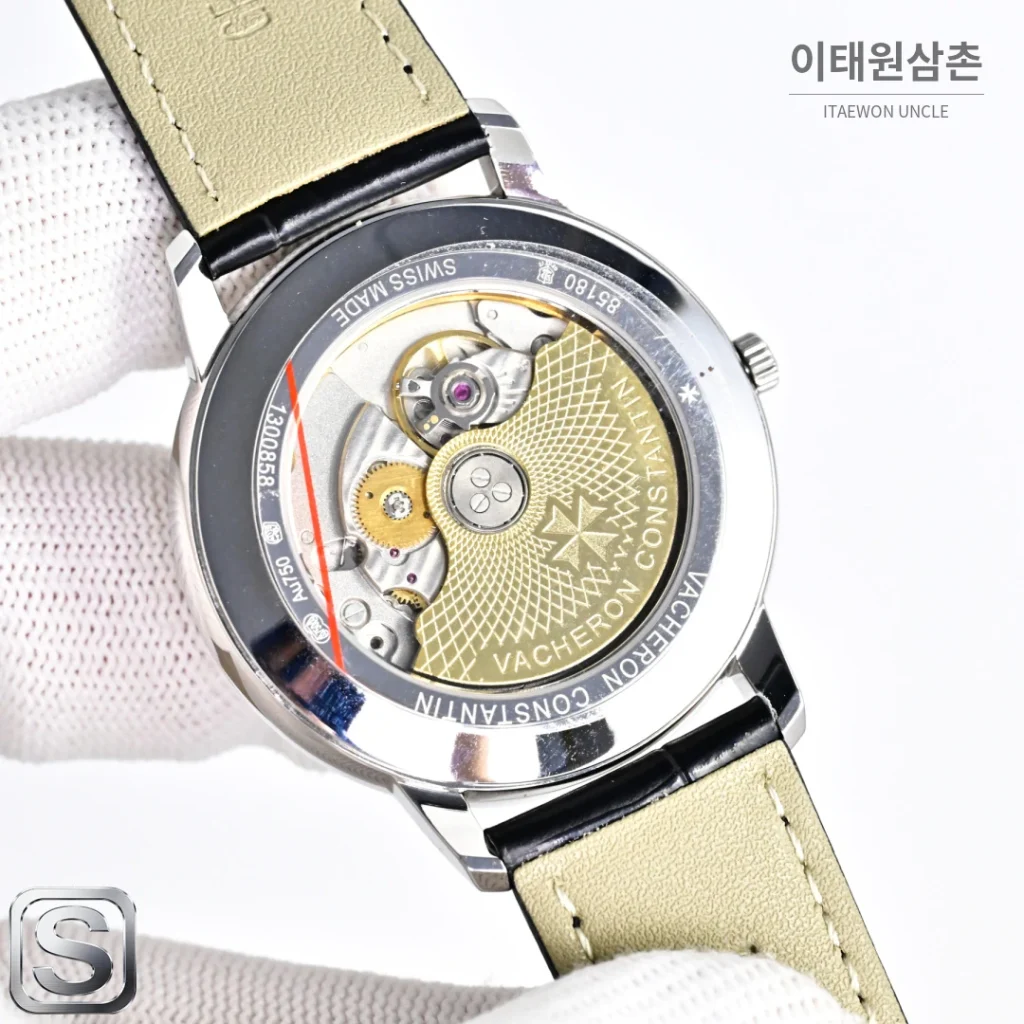 바쉐론콘스탄틴 패트리모니 오토매틱 40mm 화이트 다이얼 블랙 가죽 스트랩 (2)