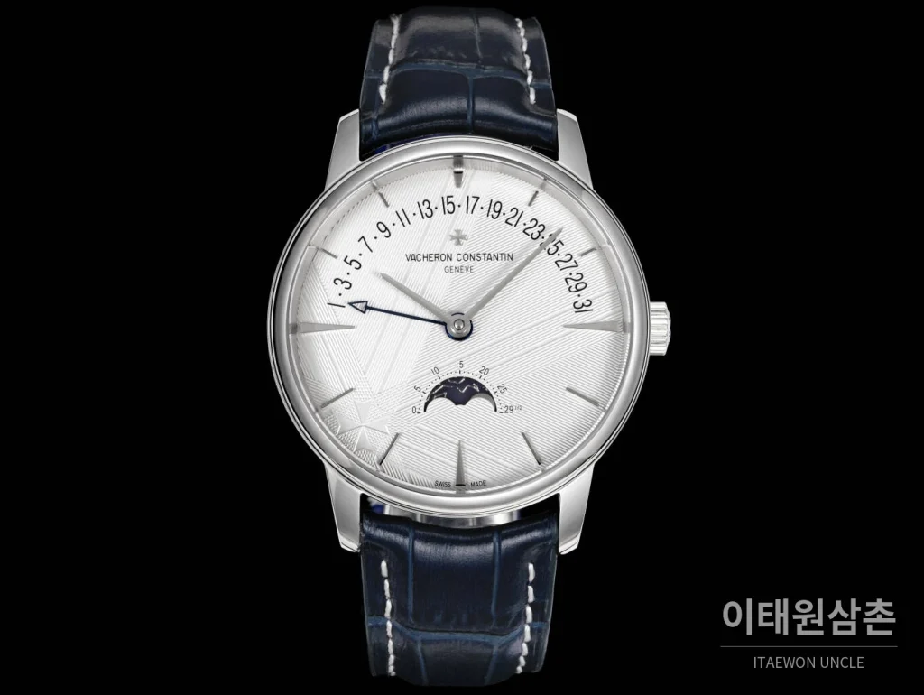 바쉐론콘스탄틴 패트리모니 문페이즈 레트로그레이드 데이트 오토매틱 42.5mm 실버 네이비 가죽 스트랩