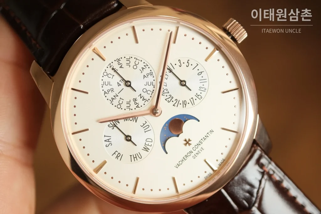 바쉐론콘스탄틴 패트리모니 퍼페추얼 캘린더 스틸 울트라씬 오토매틱 41mm 실버 브라운 가죽 스트랩 로즈골드 베젤