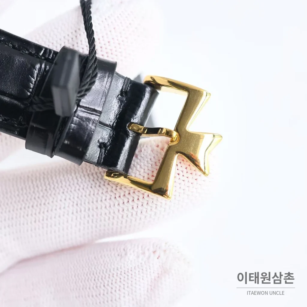 바쉐론콘스탄틴 패트리모니 셀프와인딩 데이트 오토매틱 40mm 85180 샴페인 다이얼 블랙 가죽 스트랩 골드 케이스