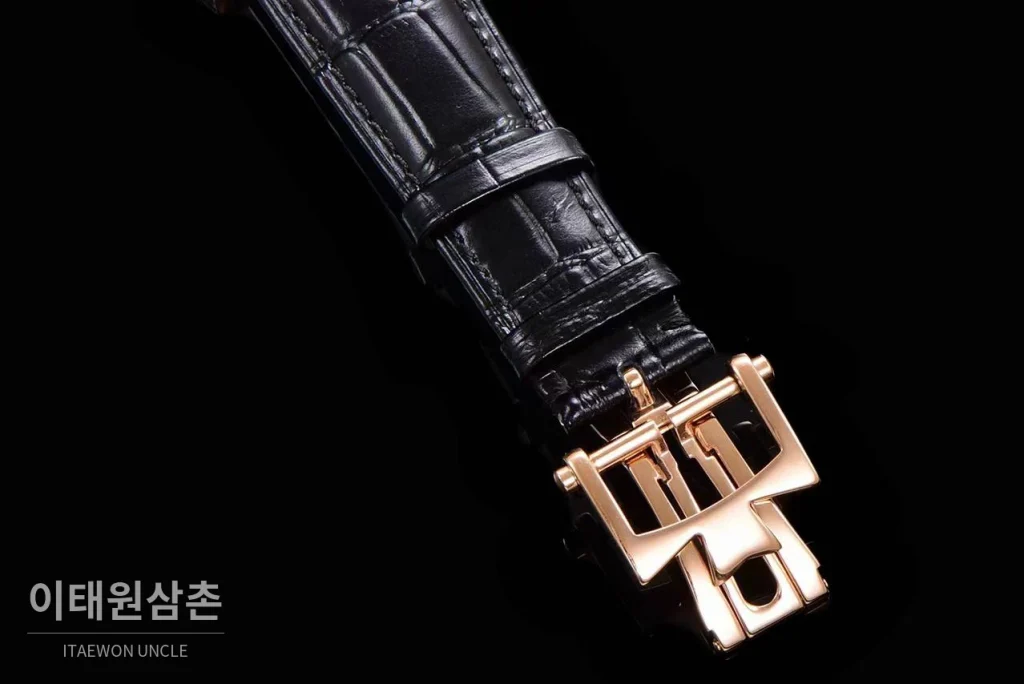 바쉐론콘스탄틴 패트리모니 스틸 블루스카이 투르비옹 파워리저브 오토매틱 42mm 네이비 다이얼 블랙 가죽 스트랩 로즈골드 베젤