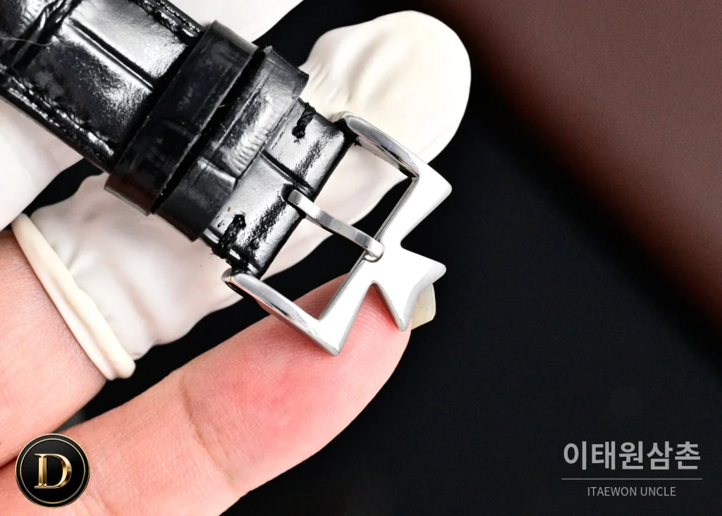 바쉐론콘스탄틴 패트리모니 울트라씬 실버다이얼 오토매틱 40mm