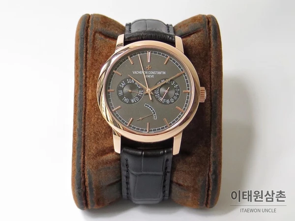 바쉐론콘스탄틴 트래디셔널 18K 로즈골드 파워리저브 데이 데이트 오토매틱 39.5mm