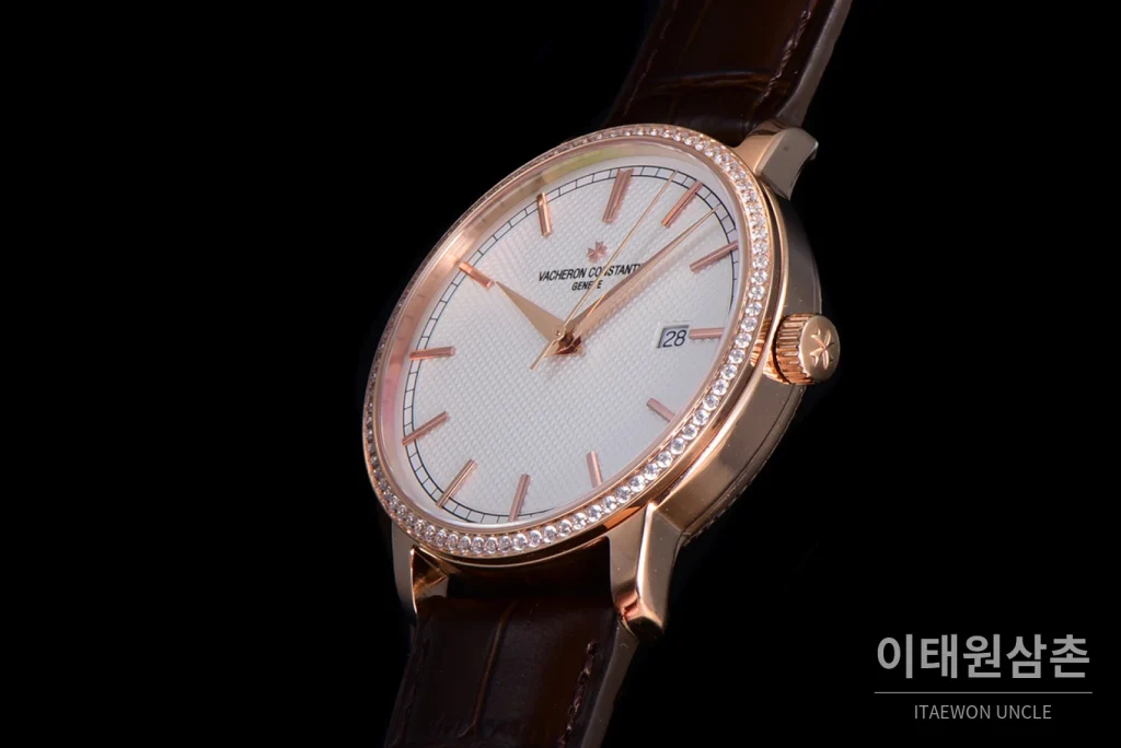 바쉐론콘스탄틴 트래디셔널 18K 로즈골드 실버다이얼 오토매틱 40mm
