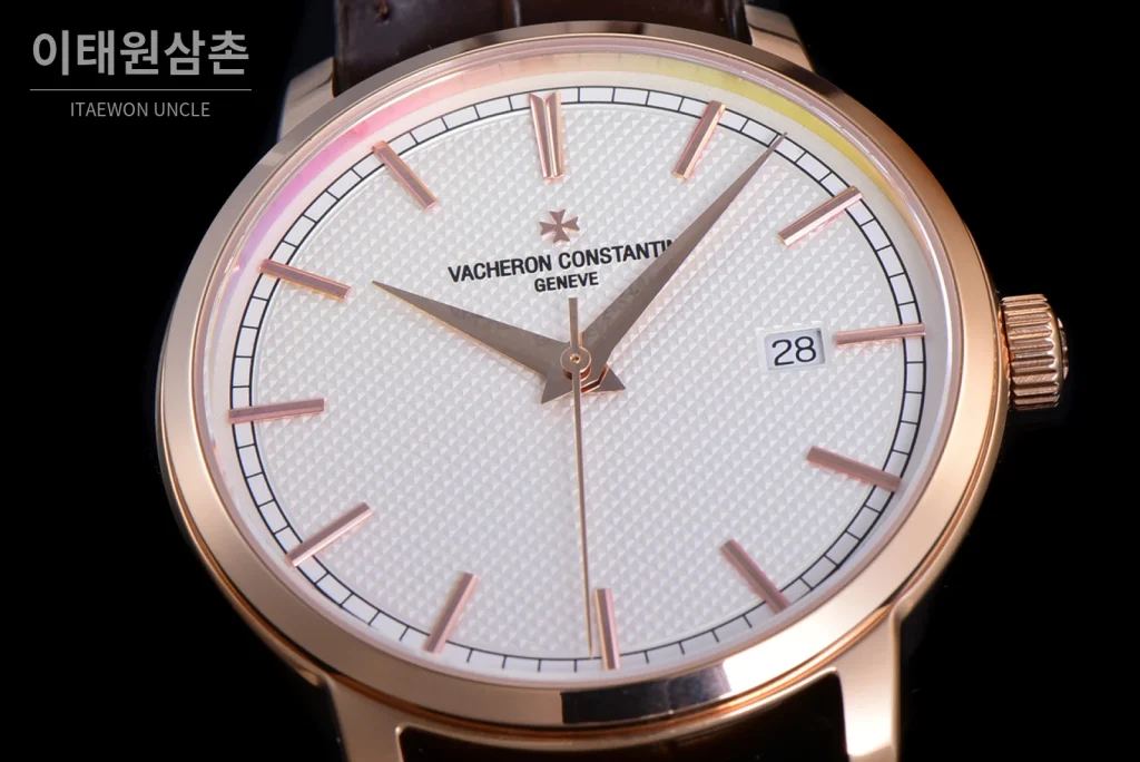 바쉐론콘스탄틴 트래디셔널 18K 로즈골드 실버다이얼 오토매틱 40mm (2)