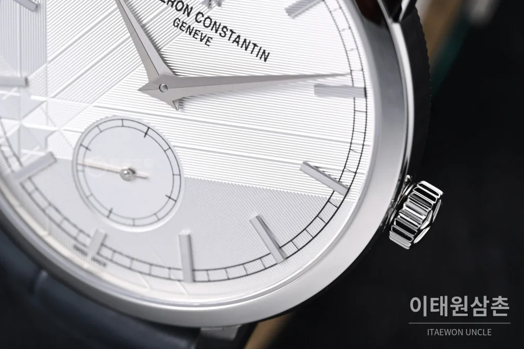 바쉐론콘스탄틴 트래디셔널 270주년 그레이다이얼 오토매틱 38mm 블랙 가죽 스트랩