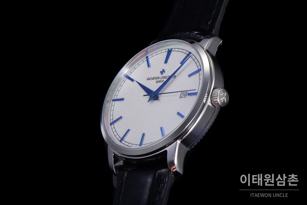 바쉐론콘스탄틴 트래디셔널 스틸 실버다이얼 오토매틱 40mm 블랙 가죽 스트랩 (2)