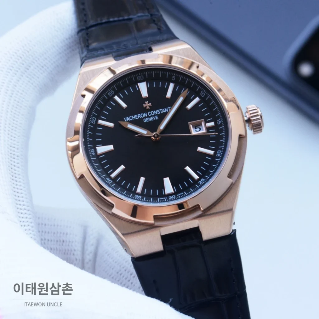 바쉐론콘스탄틴 오버시즈 오토매틱 41mm 그린