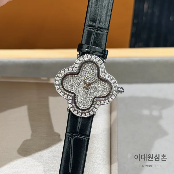 반클리프아펠 알함브라 오토매틱 30mm