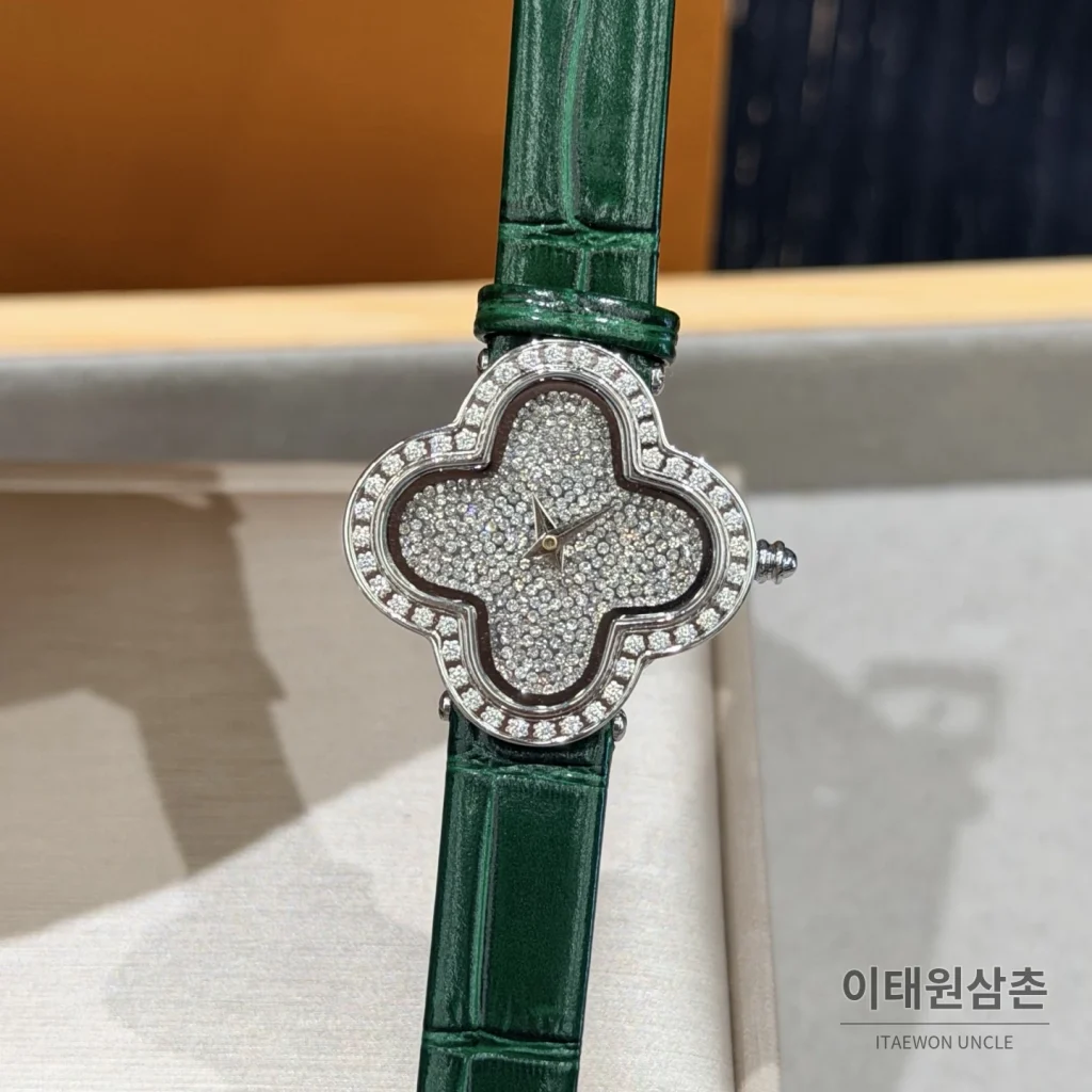 반클리프아펠 알함브라 오토매틱 30mm