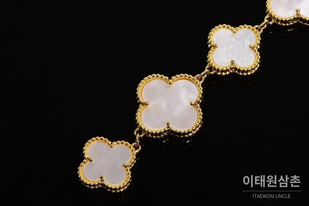 반클리프아펠 알함브라 자개다이얼 다이아 쿼츠 워치 27mm