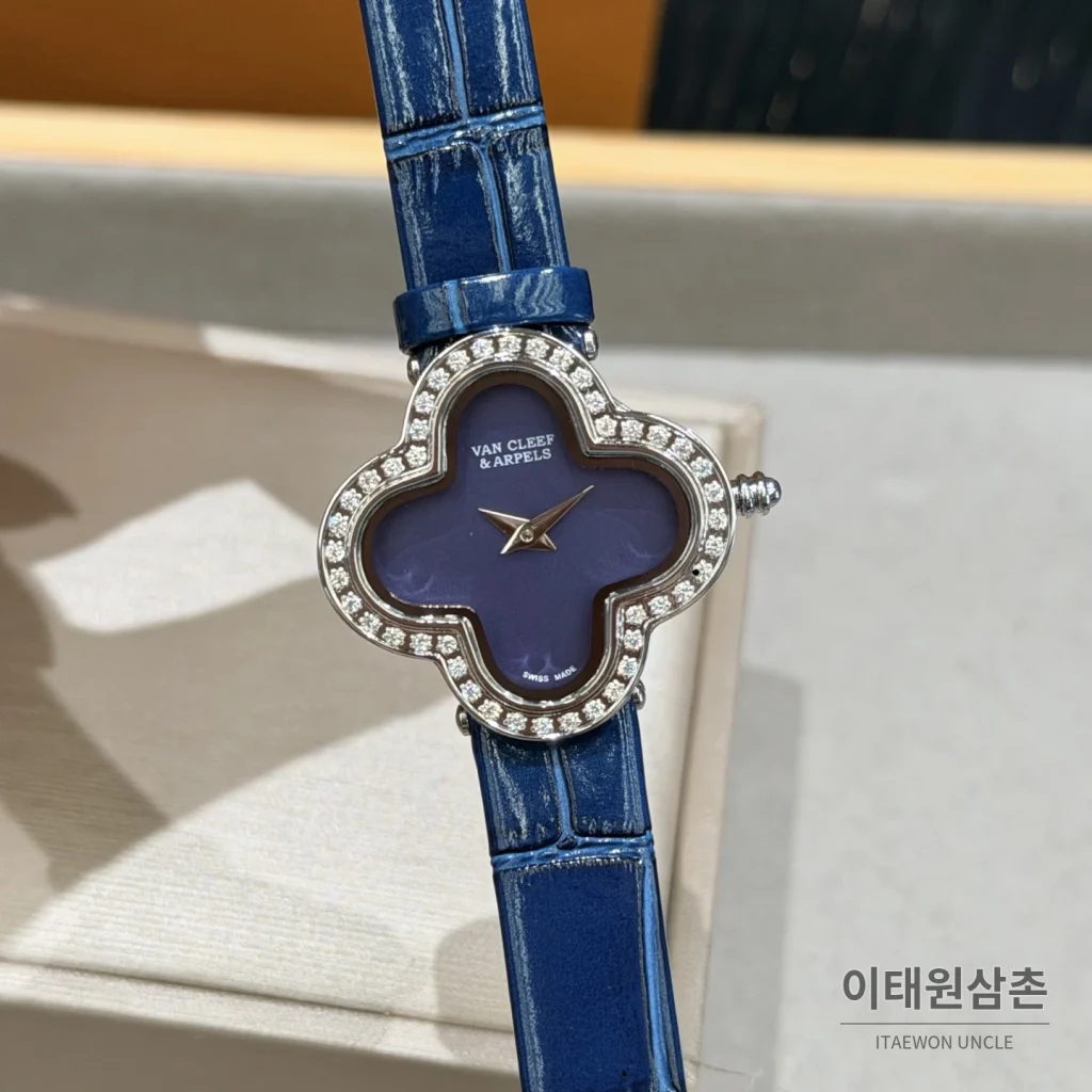 반클리프아펠 알함브라 쿼츠 30mm (2)