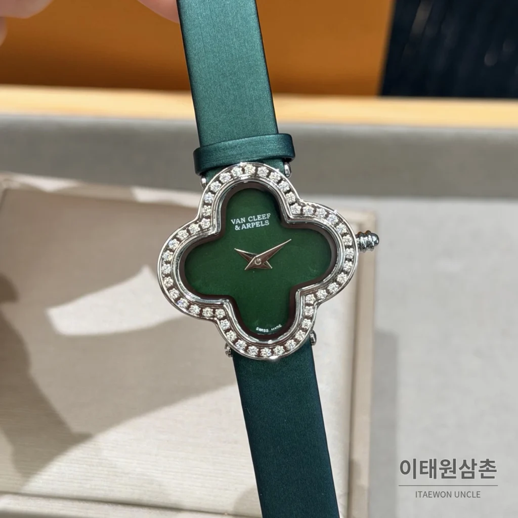 반클리프아펠 알함브라 쿼츠 30mm