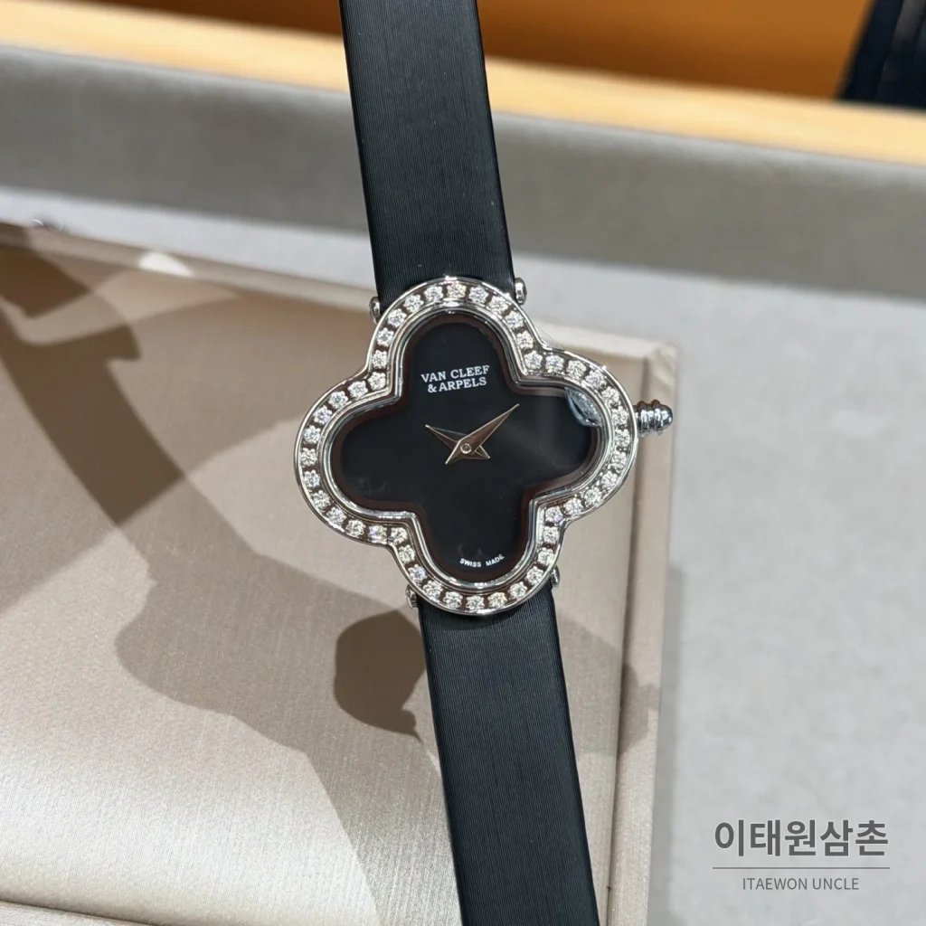 반클리프아펠 알함브라 쿼츠 30mm
