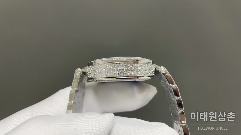 반클리프아펠 아펠 포에틱 컴플리케이션 다이아몬드 베젤 기계식 워치 38mm 골드